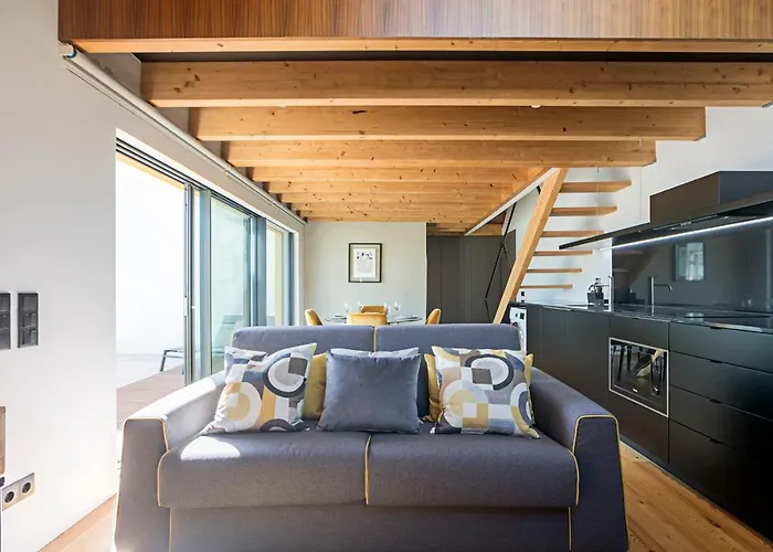 Διαμέρισμα Downtown Duplex W/ Amazing Terrace By Lovelystay