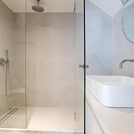 Downtown Duplex W/ Amazing Terrace By Lovelystay *