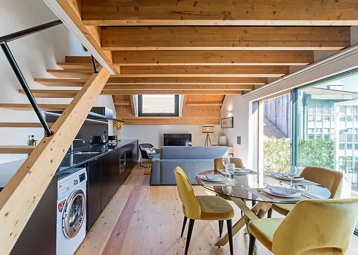 Appartement Downtown Duplex W/ Amazing Terrace By Lovelystay Porto