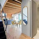 Downtown Duplex W/ Amazing Terrace By Lovelystay * Porto
