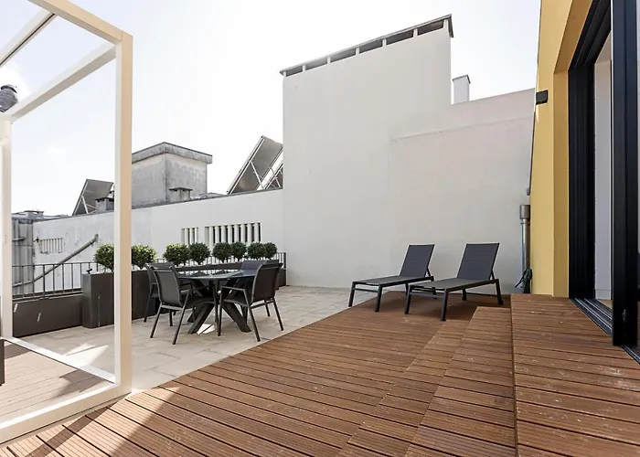 Downtown Duplex W/ Amazing Terrace By Lovelystay *